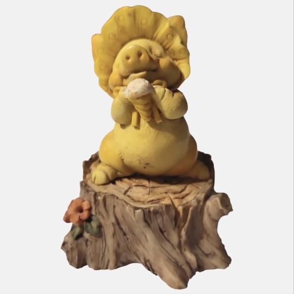 Vtg 92 Pigsville Figurine #1308 Baby Girl Pig Bonnet Ice Cream Cone Log Flowers - Picture 3 of 5